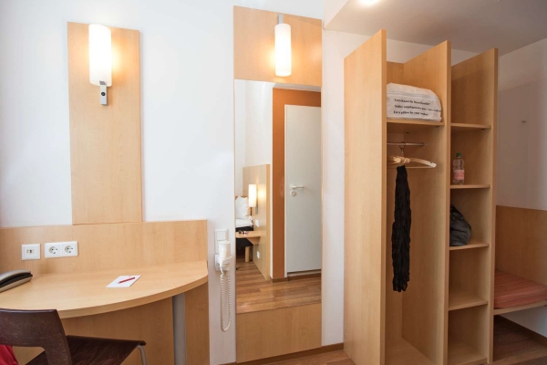 Hotel ibis Berlin Neukoelln